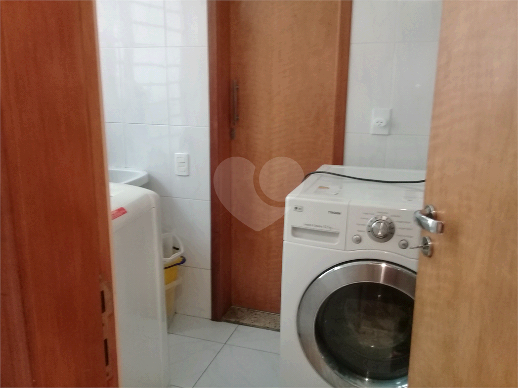 SOBRADO em SANTANA