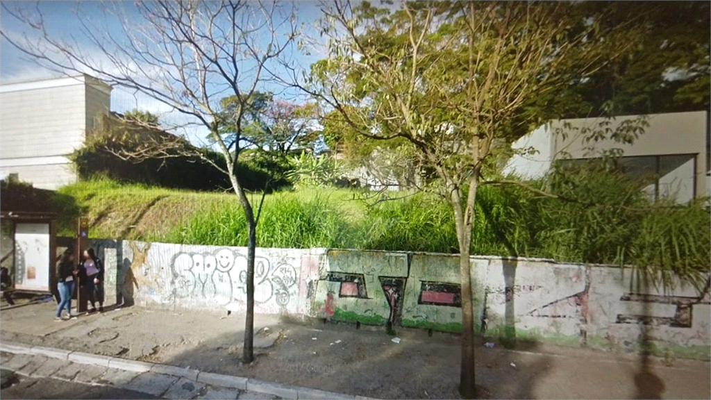 Terreno localizado a Avenida Giovanni Gronchi