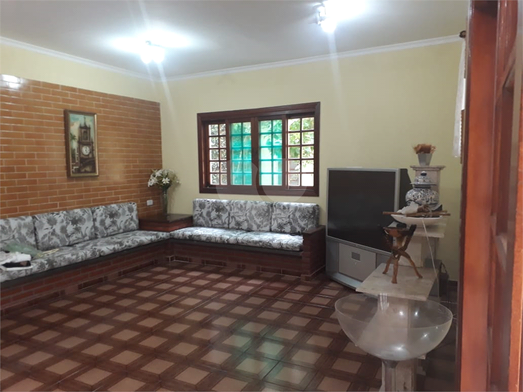 Casa magnífica em Jardim  Leonor Mende de Barros
