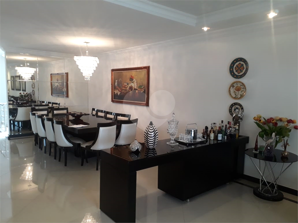 Casa magnífica em Jardim  Leonor Mende de Barros