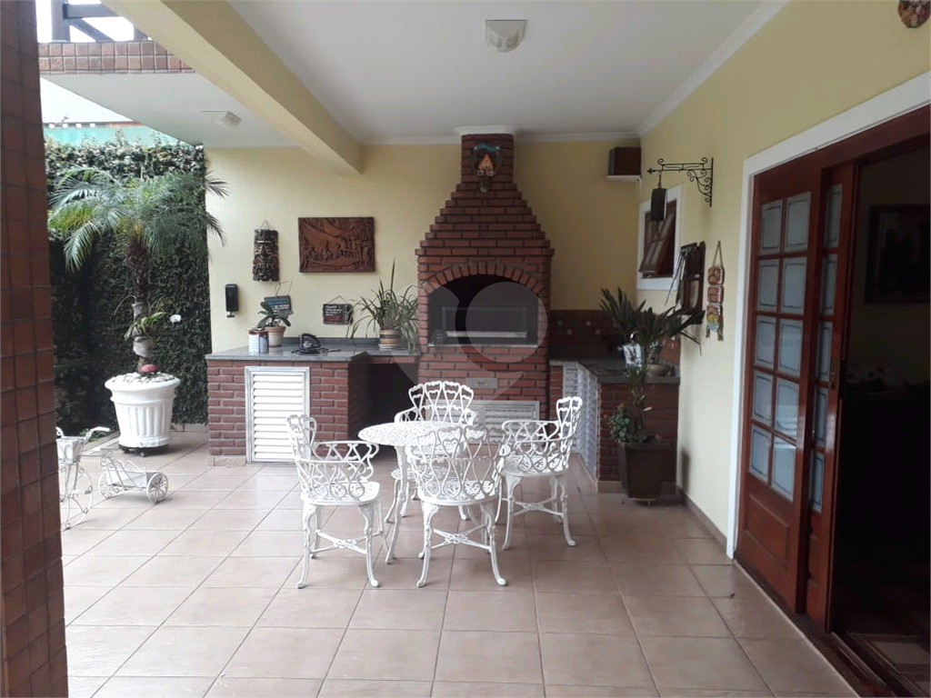 Casa magnífica em Jardim  Leonor Mende de Barros