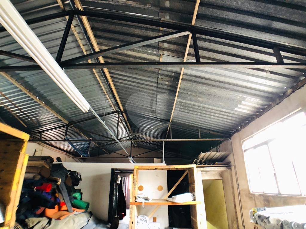 LOCAÇÃO -  GALPÃO 1300 METROS DE CONSTRUÇÃO PROXIMO A MARGINAL