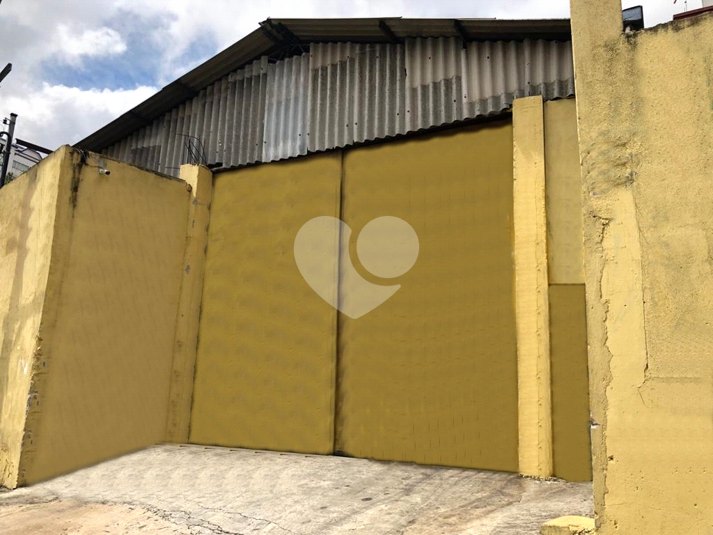 LOCAÇÃO -  GALPÃO 1300 METROS DE CONSTRUÇÃO PROXIMO A MARGINAL
