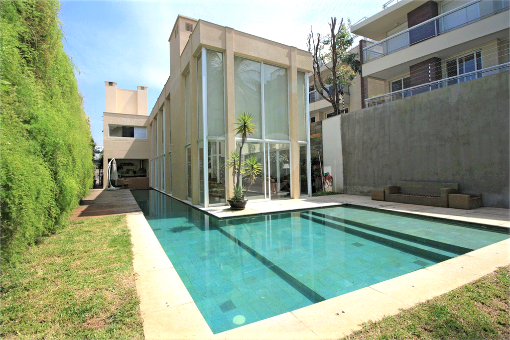 Sobrado para Venda - Vila Madalena