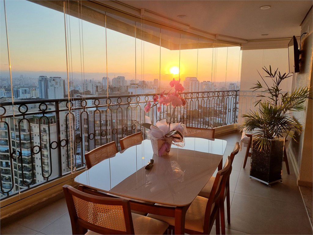 APARTAMENTO ALTO PADRÃO  EM  SANTANA