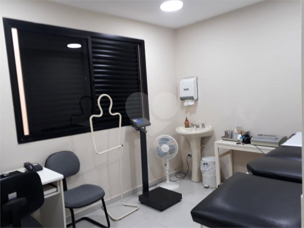 Prédio comercial  na Vila Maria excelente para clínica médica