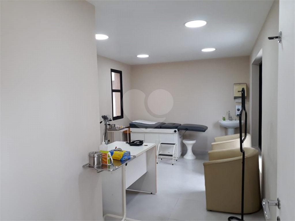 Prédio comercial  na Vila Maria excelente para clínica médica