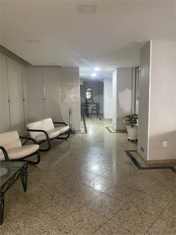 Apartamento à venda com 1 quarto, 39m² - Foto 35