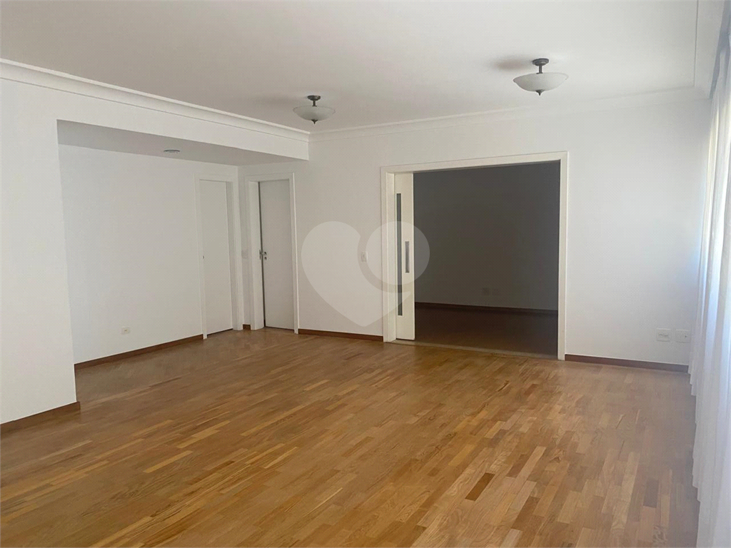 APARTAMENTO NO BROOKLIN 160M² 