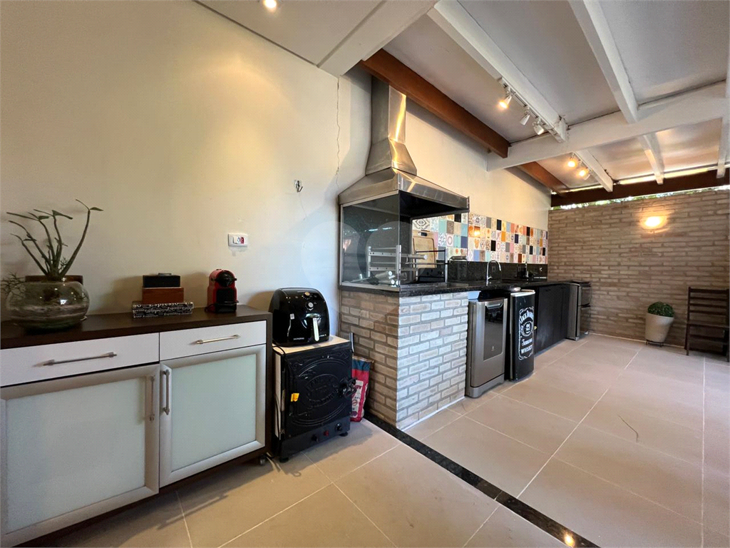 Casa em CONDOMÍNIO FECHADO | Segurança, natureza, e paz! Tudo em um só lugar