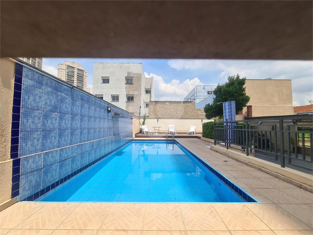 Apartamento no Tatuapé à venda com acabamento de muito bom gosto Localizado a 900 metros do Metrô