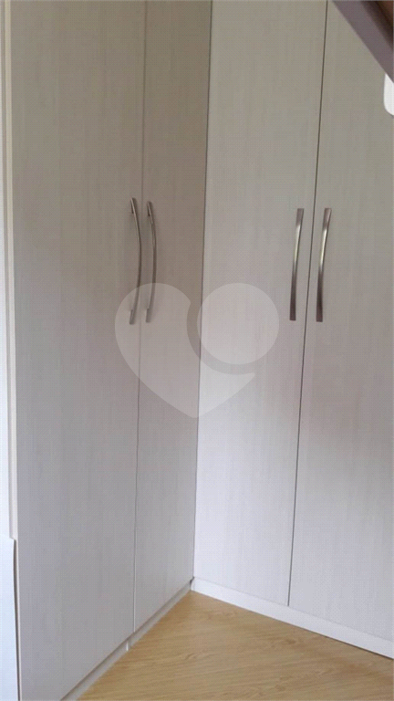 Apartamento no Tatuapé à venda com acabamento de muito bom gosto Localizado a 900 metros do Metrô