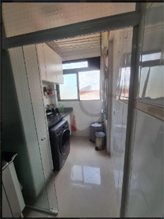 Apartamento no Tatuapé à venda com acabamento de muito bom gosto Localizado a 900 metros do Metrô