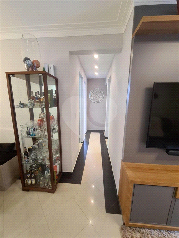 Apartamento no Tatuapé à venda com acabamento de muito bom gosto Localizado a 900 metros do Metrô