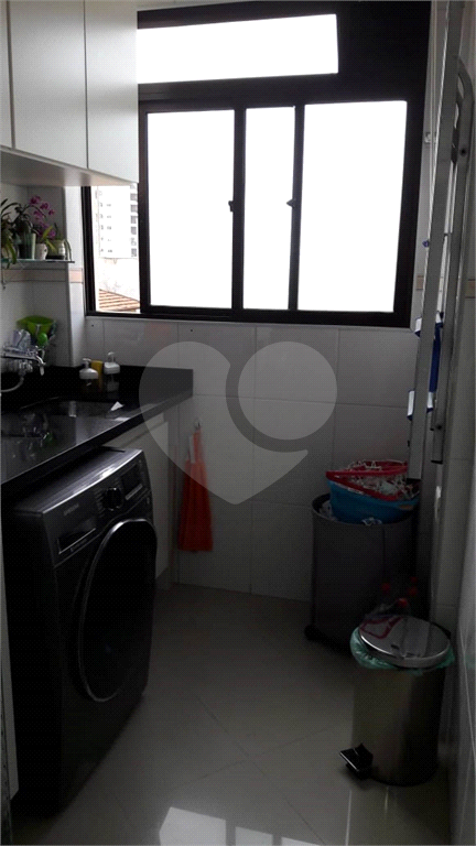 Apartamento no Tatuapé à venda com acabamento de muito bom gosto Localizado a 900 metros do Metrô