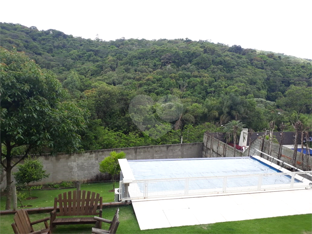  Casa de Altíssimo Padrão no melhor Condomínio Fechado da Serra da Cantareira o Suíça da Cantareira