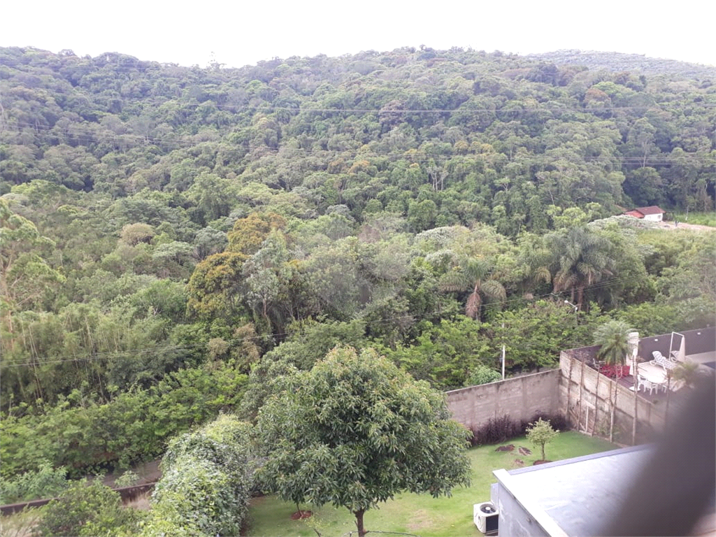  Casa de Altíssimo Padrão no melhor Condomínio Fechado da Serra da Cantareira o Suíça da Cantareira