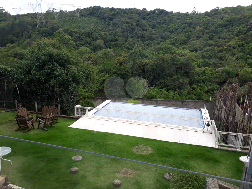  Casa de Altíssimo Padrão no melhor Condomínio Fechado da Serra da Cantareira o Suíça da Cantareira