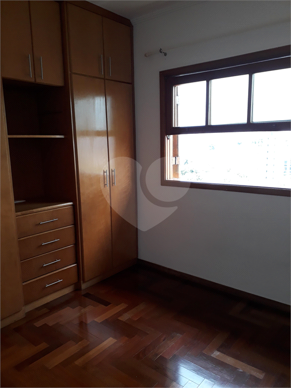 Sobrado à venda com 3 quartos, 260m² - Foto 22