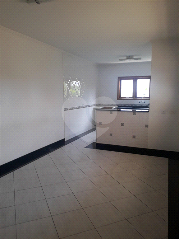 Sobrado à venda com 3 quartos, 260m² - Foto 4