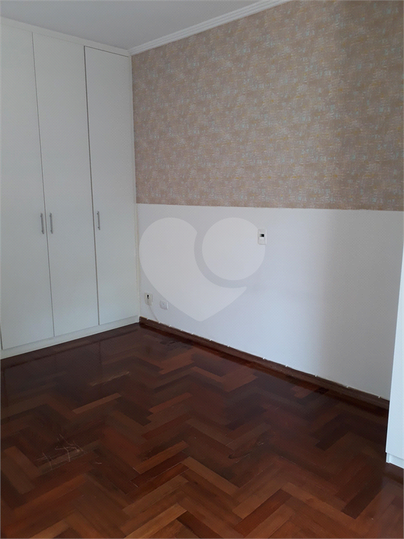 Sobrado à venda com 3 quartos, 260m² - Foto 24