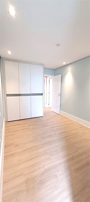 4 Dormitórios, 4 Suítes, 6 Banheiros, Sala 3 Ambientes, 4 Vagas e Varanda Gourmet.