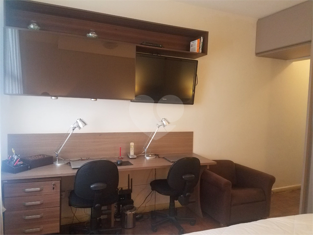 CONDOMÍNIO em BROOKLIN