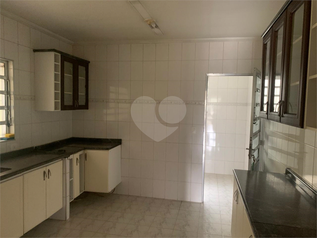 Sobrado à Venda ou locação Jardim Tremembe