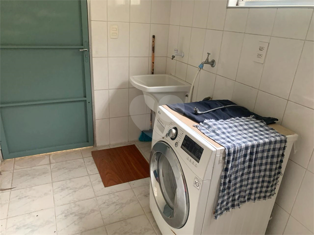 Sobrado à Venda ou locação Jardim Tremembe