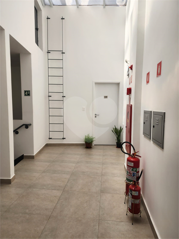 condominio de apartamentos -agua fria
