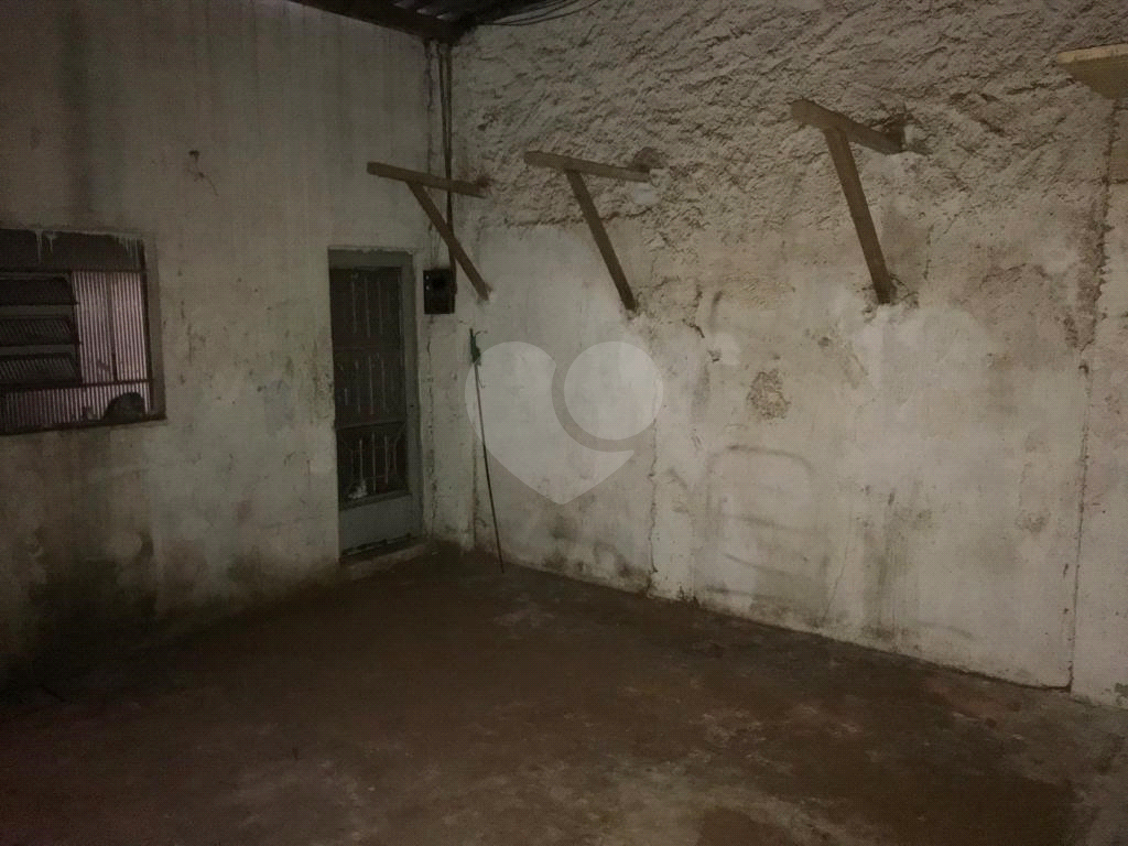 PRÉDIO INTEIRO em VILA NOVA MAZZEI