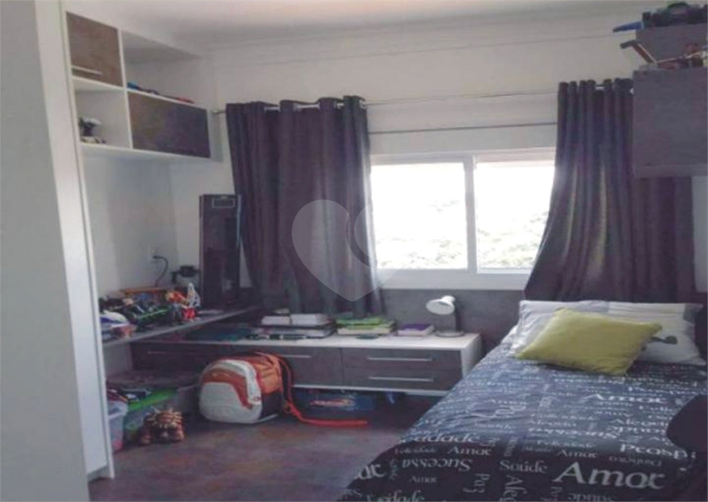 sobrado em condominio