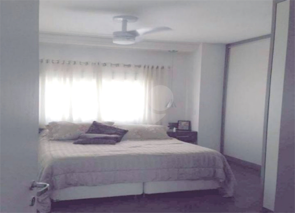 sobrado em condominio