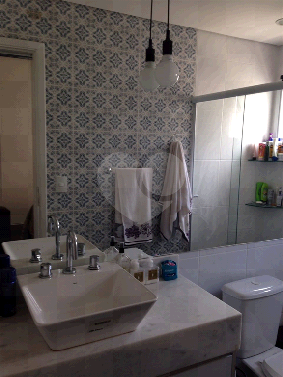 sobrado em condominio