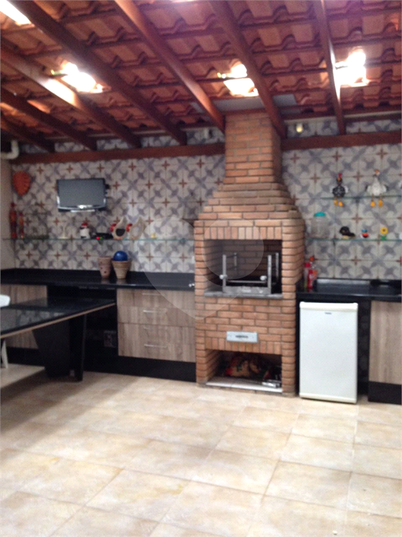 sobrado em condominio