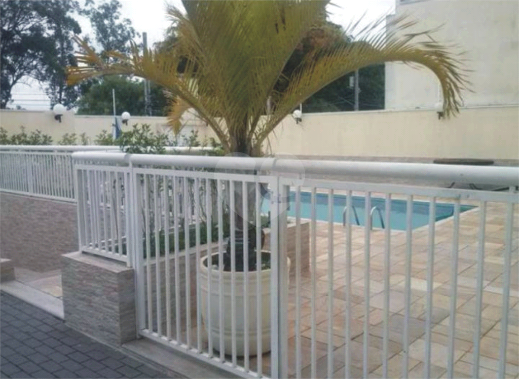 sobrado em condominio