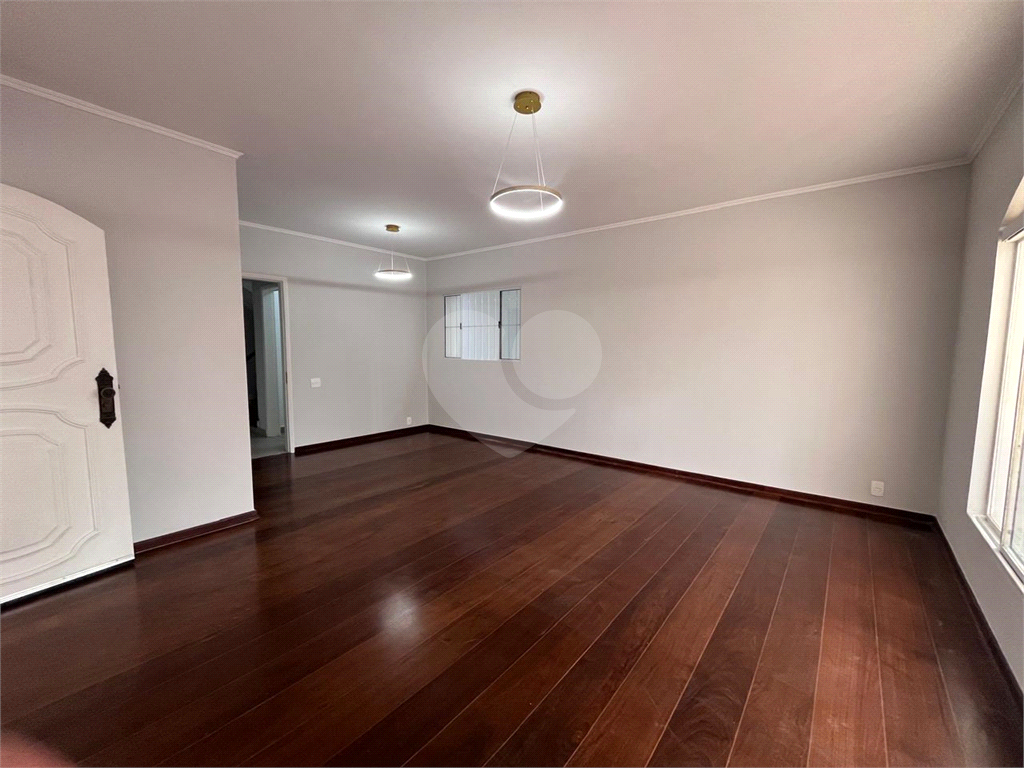 EXCELENTE SOBRADO RESIDENCIAL OU COMERCIAL