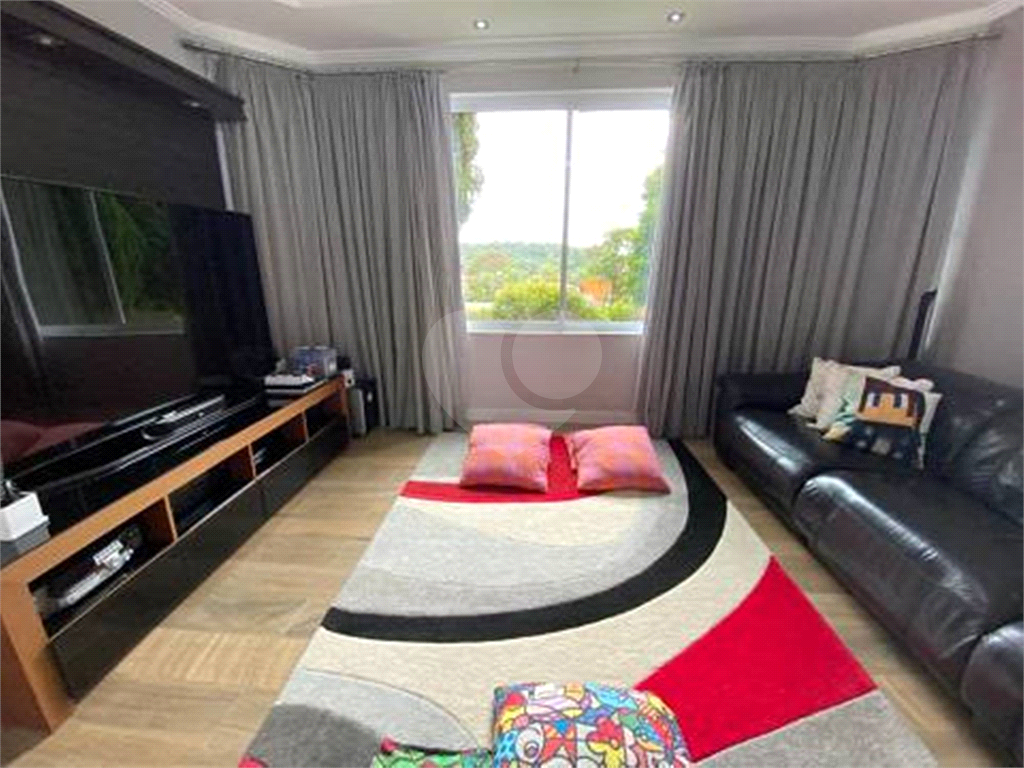 Serra da Cantareira Casa de Altíssimo Padrão no Condomínio Fechado Suíça da Cantareira!!!!