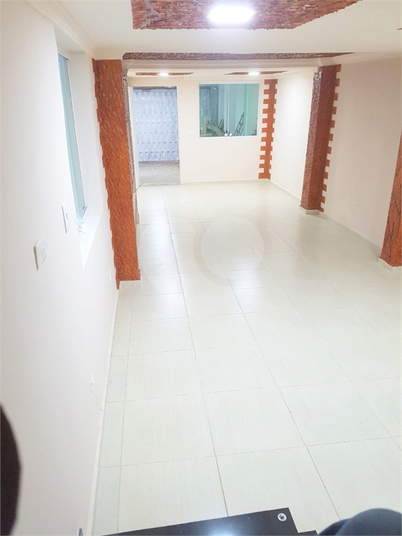 Sobrado lindo para Venda e Locação em São João Clímaco