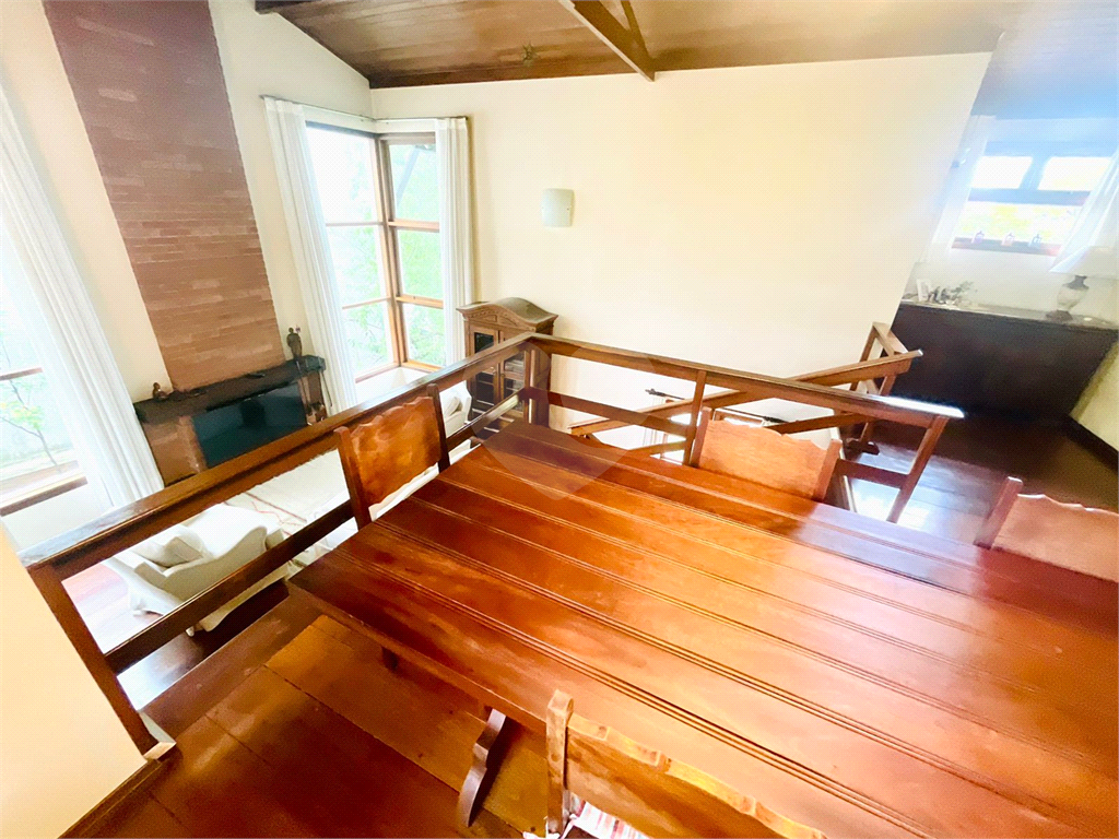 Casa Tucuruvi 400 metros 3 suites 6 vagas.