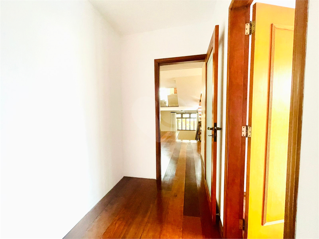 Casa Tucuruvi 400 metros 3 suites 6 vagas.