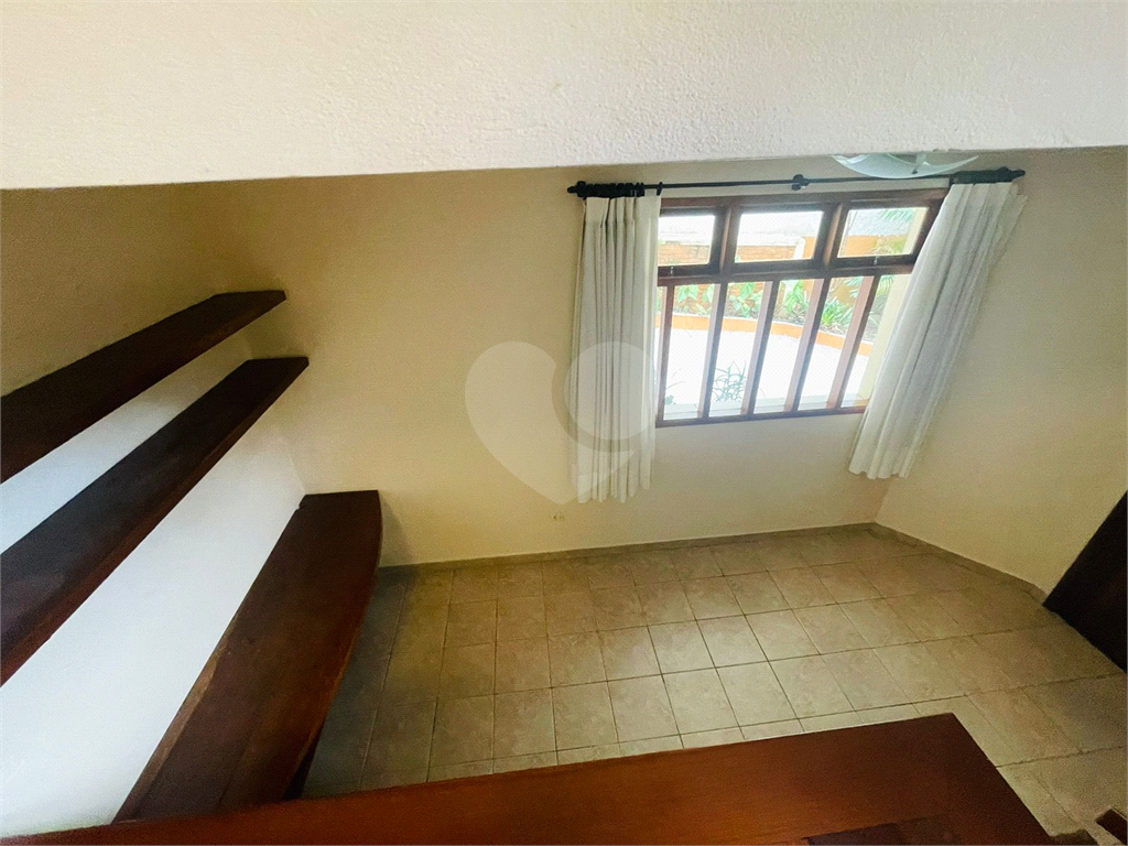 Casa Tucuruvi 400 metros 3 suites 6 vagas.