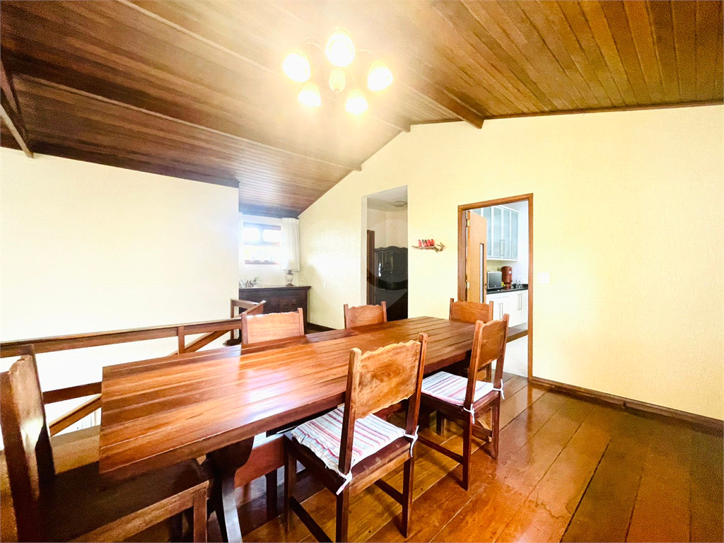 Casa Tucuruvi 400 metros 3 suites 6 vagas.