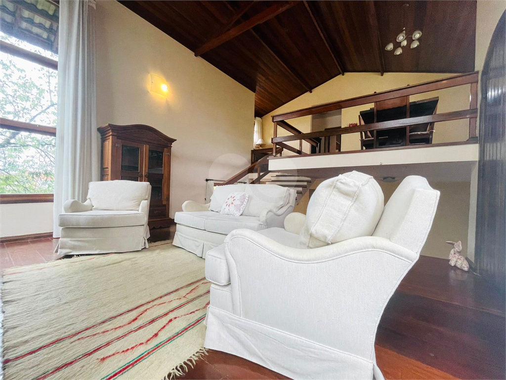 Casa Tucuruvi 400 metros 3 suites 6 vagas.