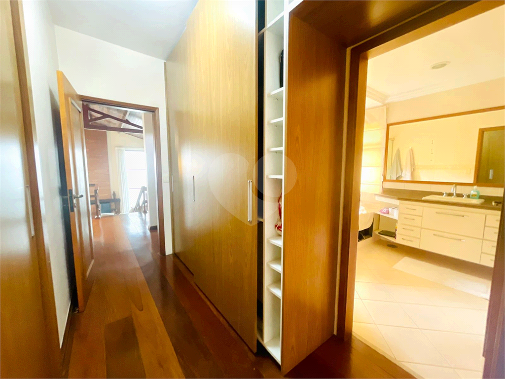 Casa Tucuruvi 400 metros 3 suites 6 vagas.