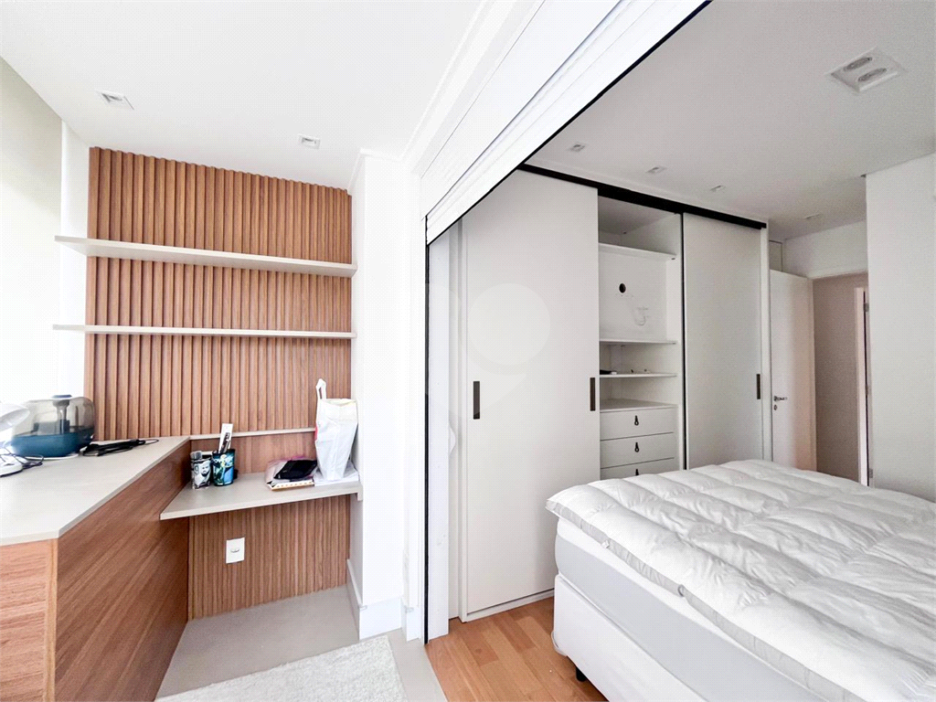 APARTAMENTO em SANTANA