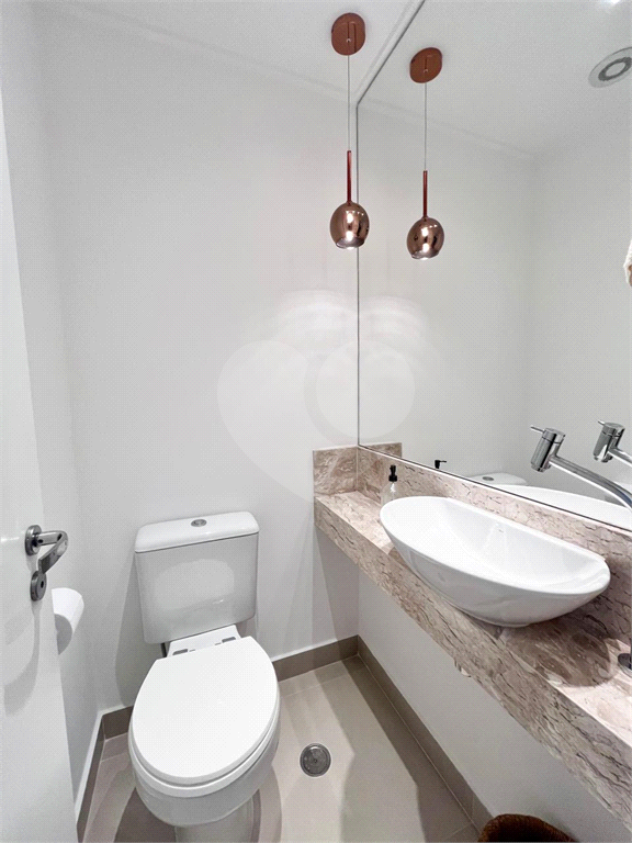 APARTAMENTO em SANTANA