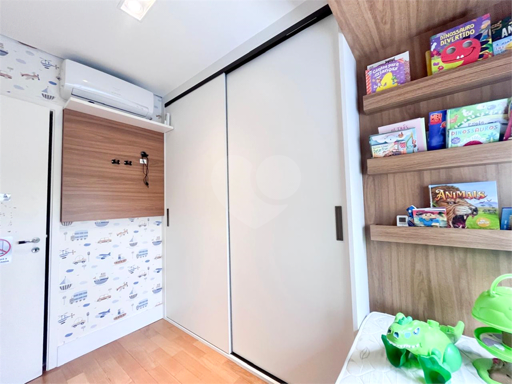 APARTAMENTO em SANTANA