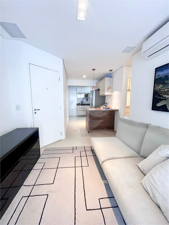 APARTAMENTO em SANTANA