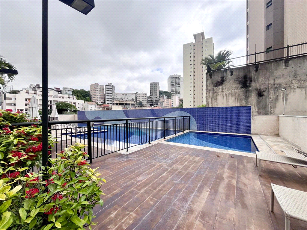 APARTAMENTO em SANTANA